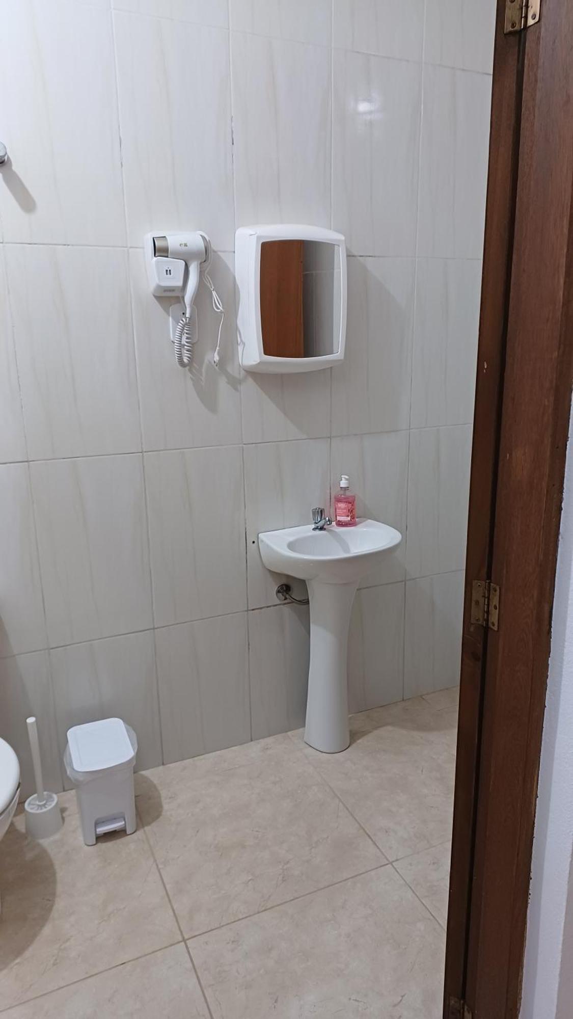 Hospedagem Roger Carvalho Cunha Luaran gambar